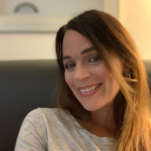 Meet your Posher, Julie